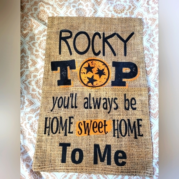 Rocky Top Burlap Look Outdoor Garden Flag Black and Orange Two Flags Tenn - Picture 1 of 8